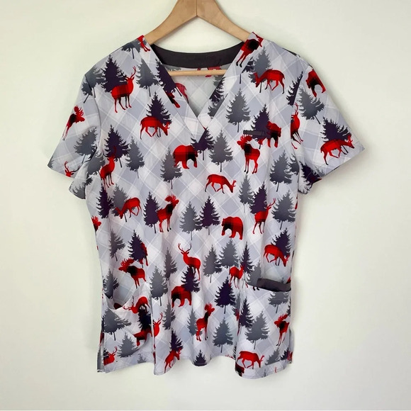 Scrubletics Reindeer Christmas Scrub  Top - Picture 1 of 6